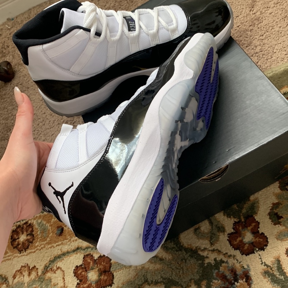 Air Jordan 11 Retro Size 10.5 11.5 12